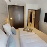 Apartment White Pearl 0.04