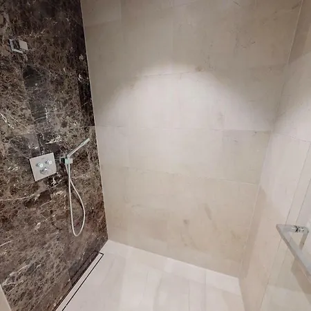 White Pearl 0.04 تيميندورفير ستراند