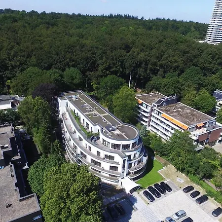 White Pearl 0.04 شقة تيميندورفير ستراند